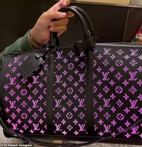 lv bag that changes color